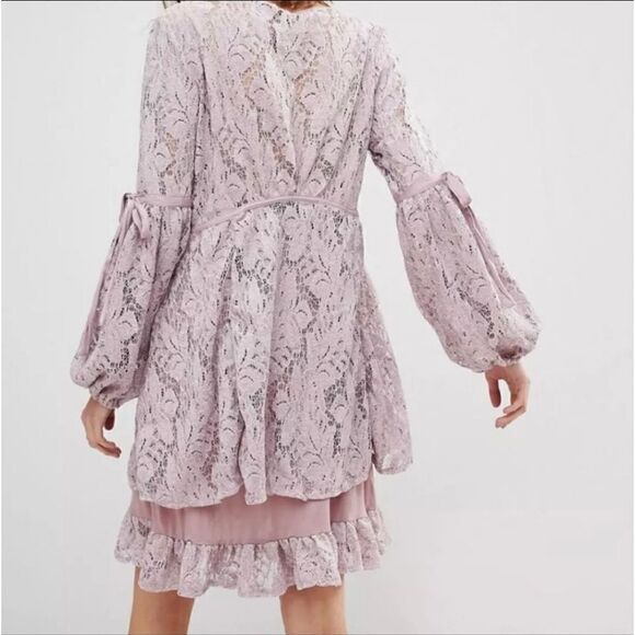 Lavender Crochet Lace Ruffled w/ tie Details and Puff Sleeves - Picture 4 of 10